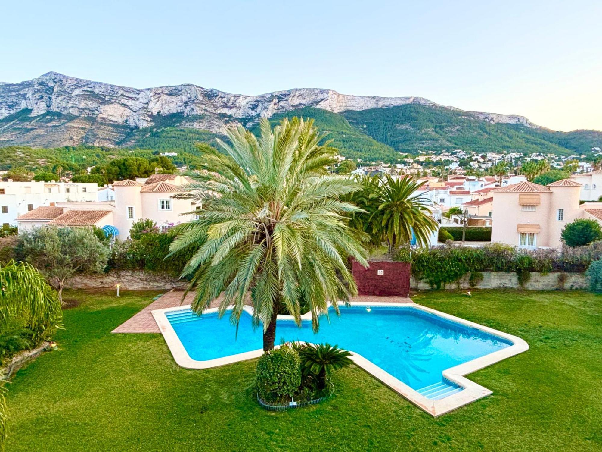 Hoteltype Penthouse 2 Beds, Parking, Wifi & Pool Stunning Views Denia Exterior foto