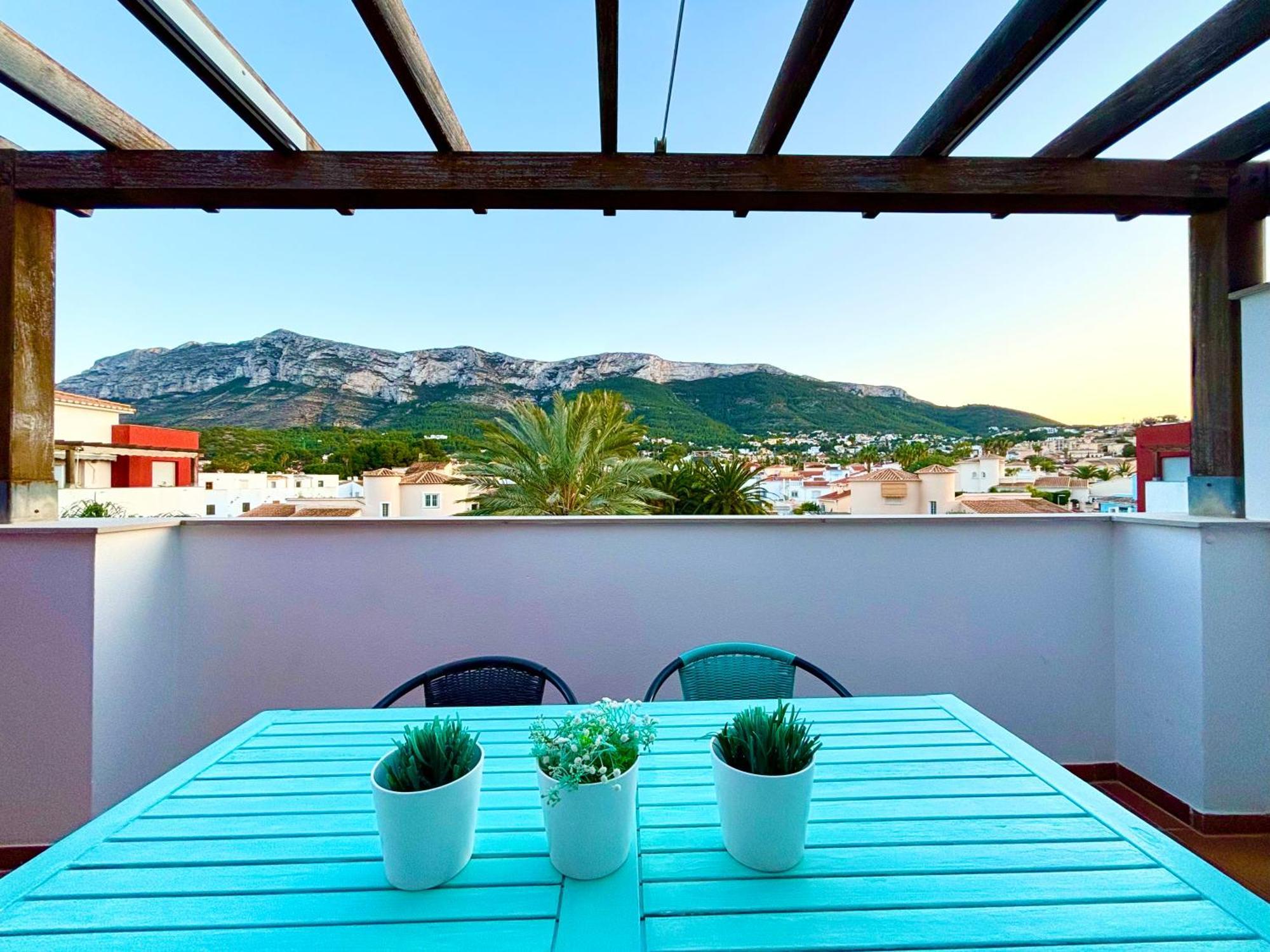 Hoteltype Penthouse 2 Beds, Parking, Wifi & Pool Stunning Views Denia Exterior foto