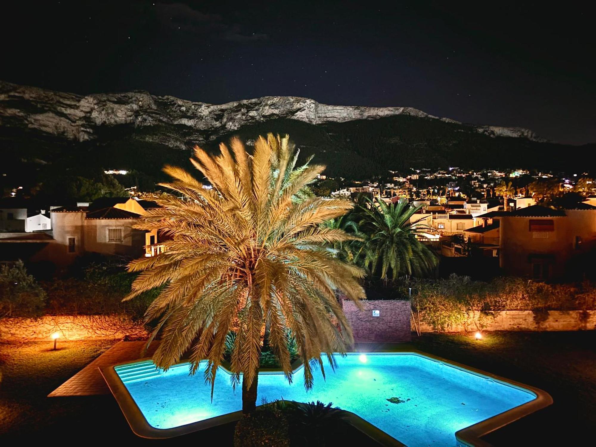 Hoteltype Penthouse 2 Beds, Parking, Wifi & Pool Stunning Views Denia Exterior foto