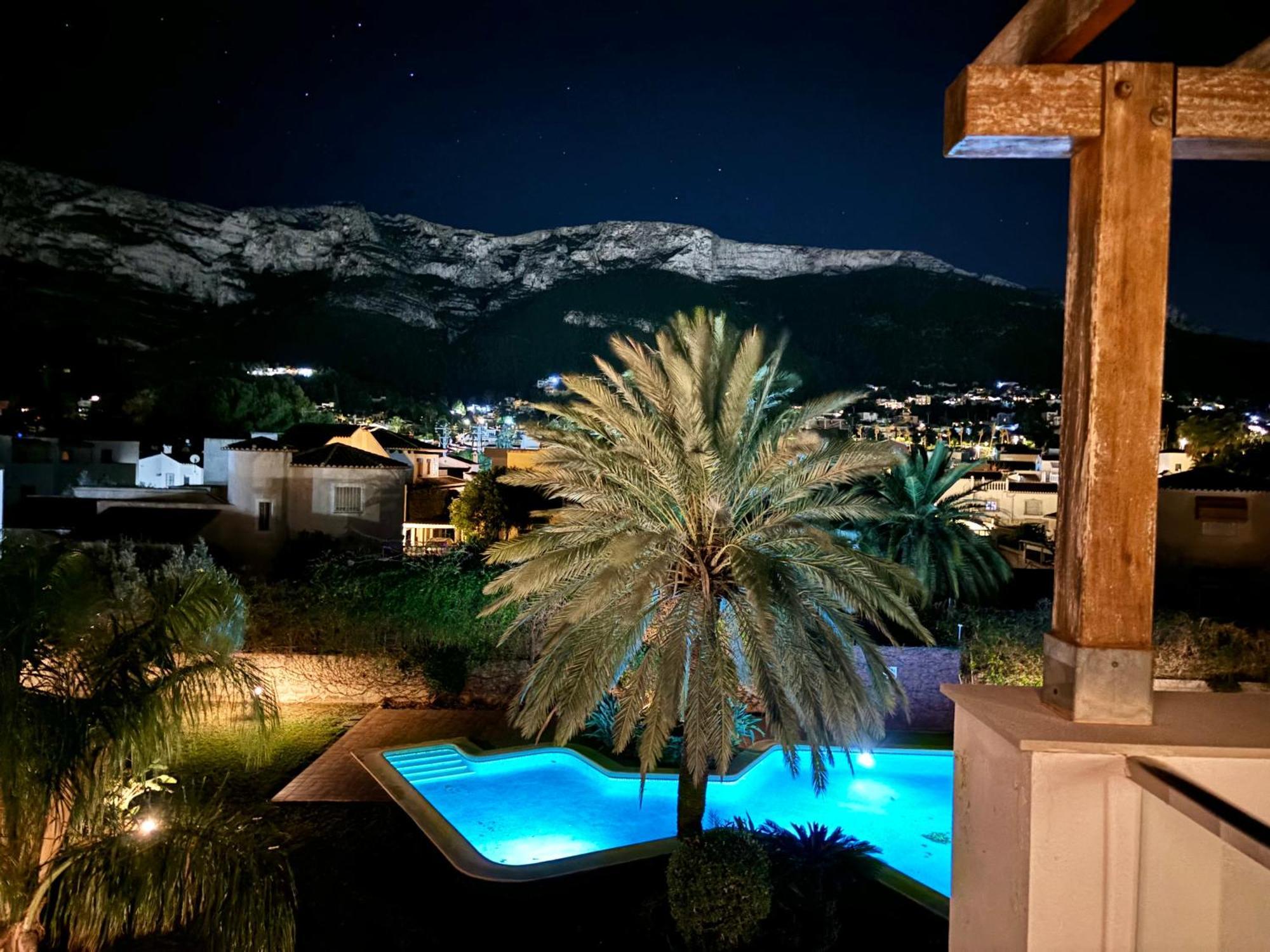 Hoteltype Penthouse 2 Beds, Parking, Wifi & Pool Stunning Views Denia Exterior foto